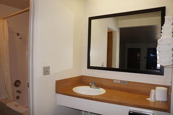 Orland Inn المظهر الخارجي الصورة